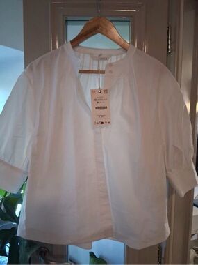 Zara White Short-Sleeve Bandless Shirt Top